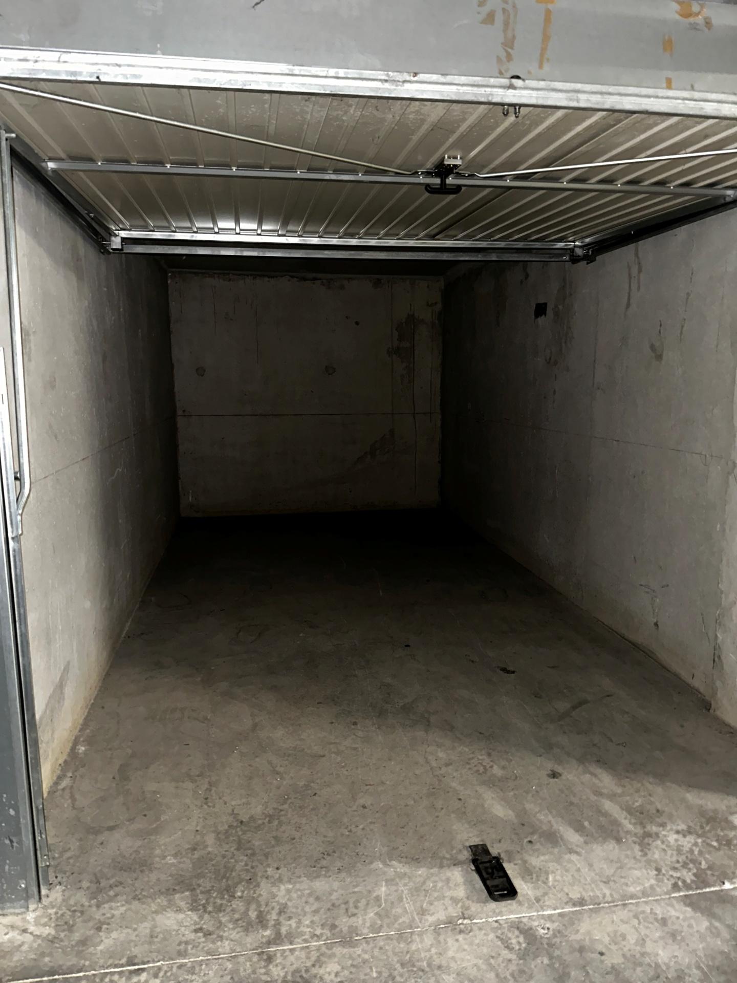 Parking-box — Marseille